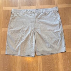Men's golf PGA TOUR Tan Shorts